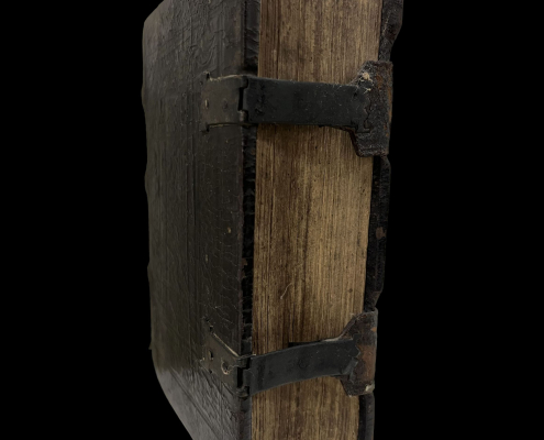 Ein Einband aus Holz, mit Leder überzogen und mit Buchschließen ausgestattet. Exemplar: LOCORVM COMMVNIVM… von Nikolaus Ferber, Köln 1529 - Signatur: Dg 2238 : S16